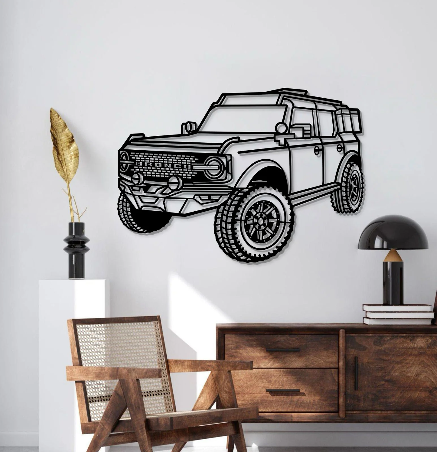BRONCO ANGLE